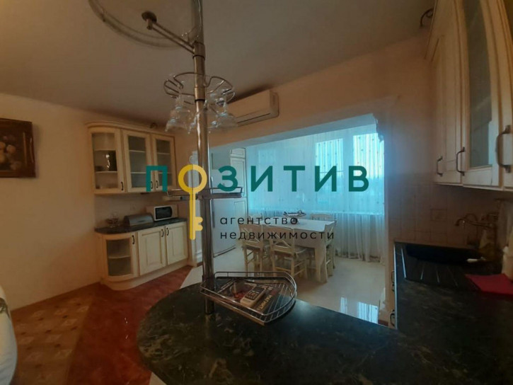 3-комн квартира Пестова ул, 36/74
