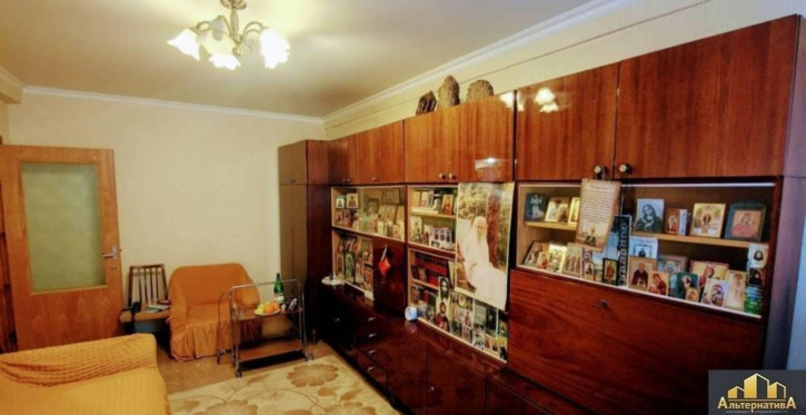 2-комн квартира Героев Медиков ул.