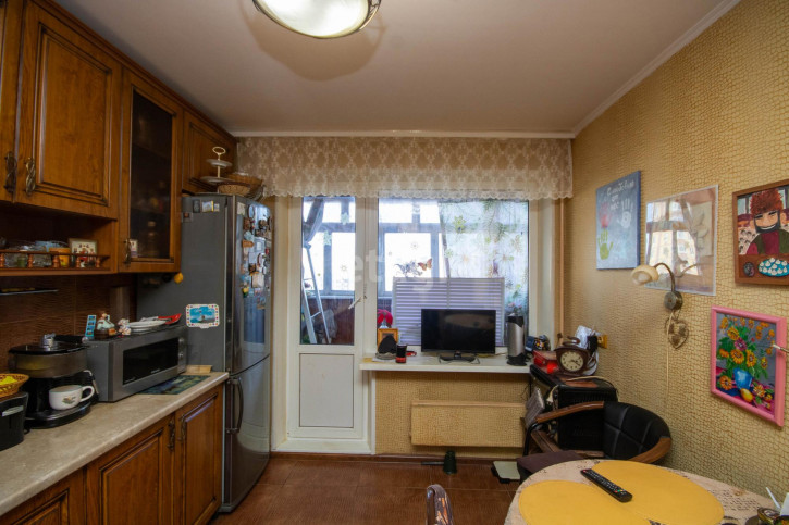 3-комн квартира Заречный проезд, 37