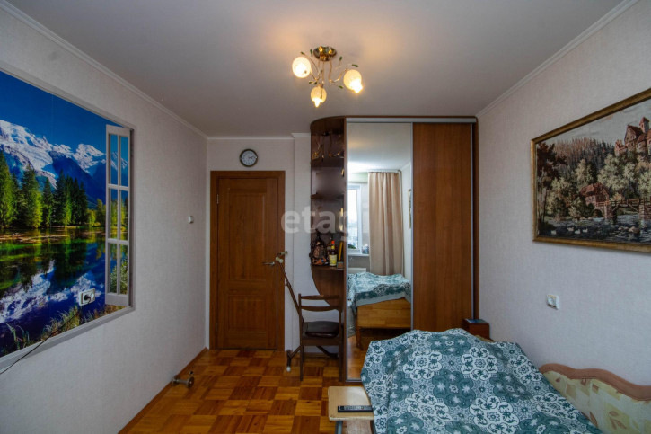 3-комн квартира Заречный проезд, 37