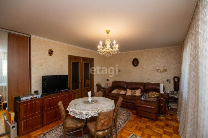 3-комн квартира Заречный проезд, 37