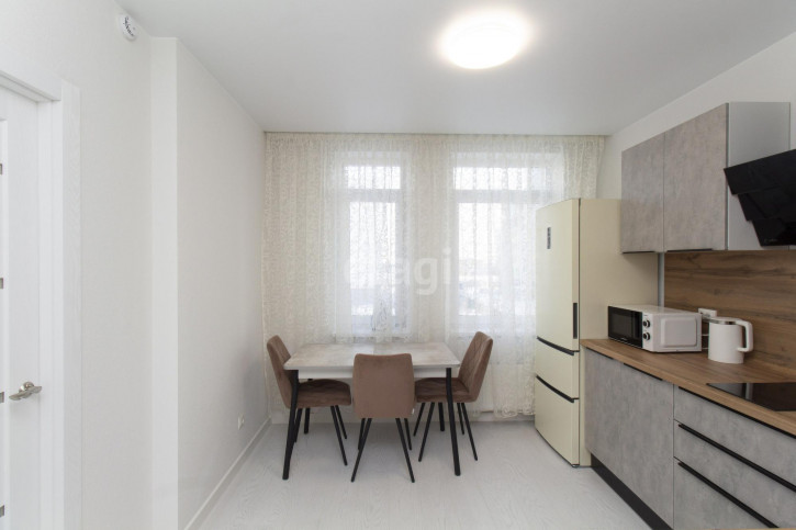 1-комн квартира Харьковская, 76