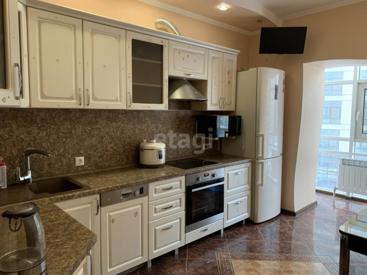 2-комн квартира Московский тракт, 85