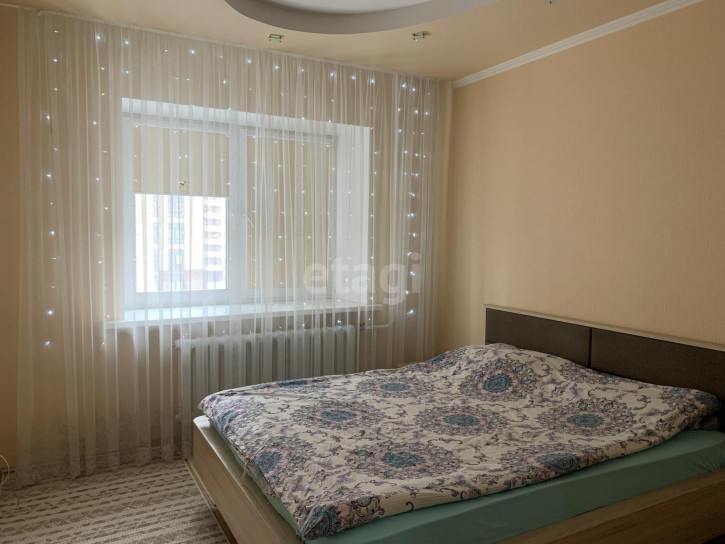2-комн квартира Московский тракт, 85