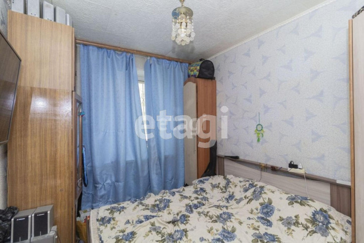 4-комн квартира Полевая, 25