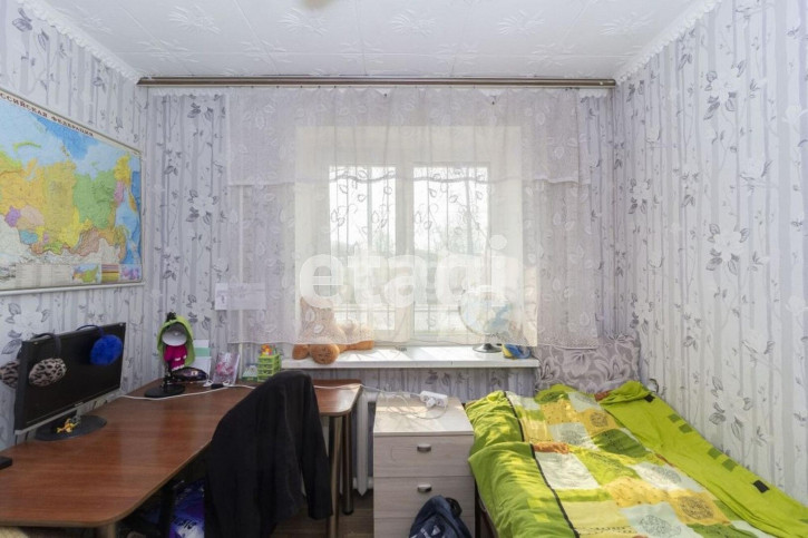 4-комн квартира Полевая, 25