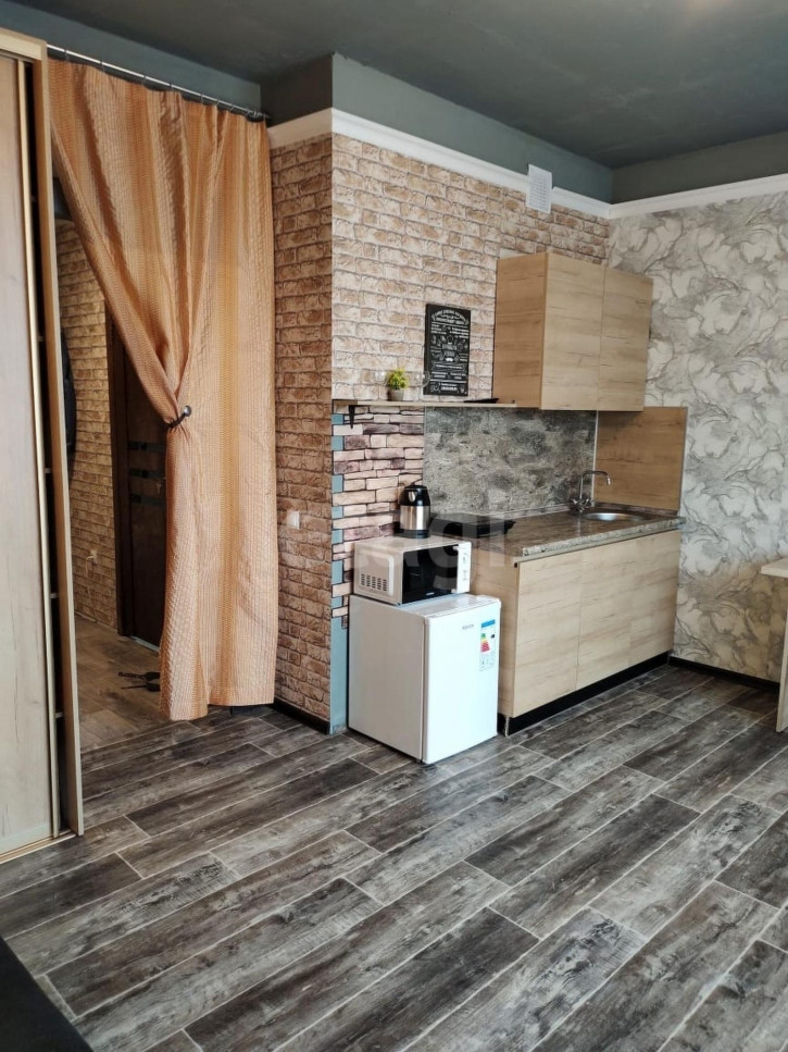 Студия Сергея Джанбровского, 1