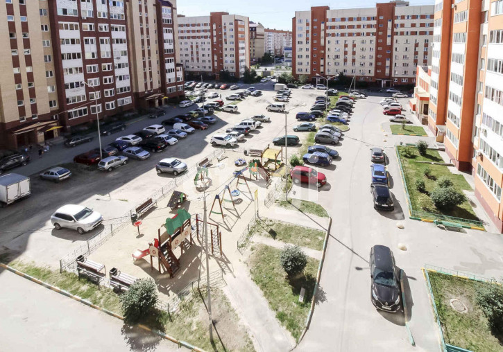 3-комн квартира Домостроителей, 34