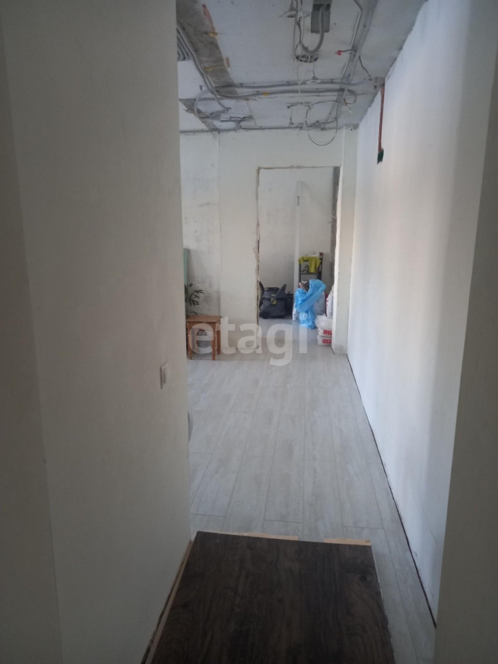3-комн квартира Космонавтов, 8