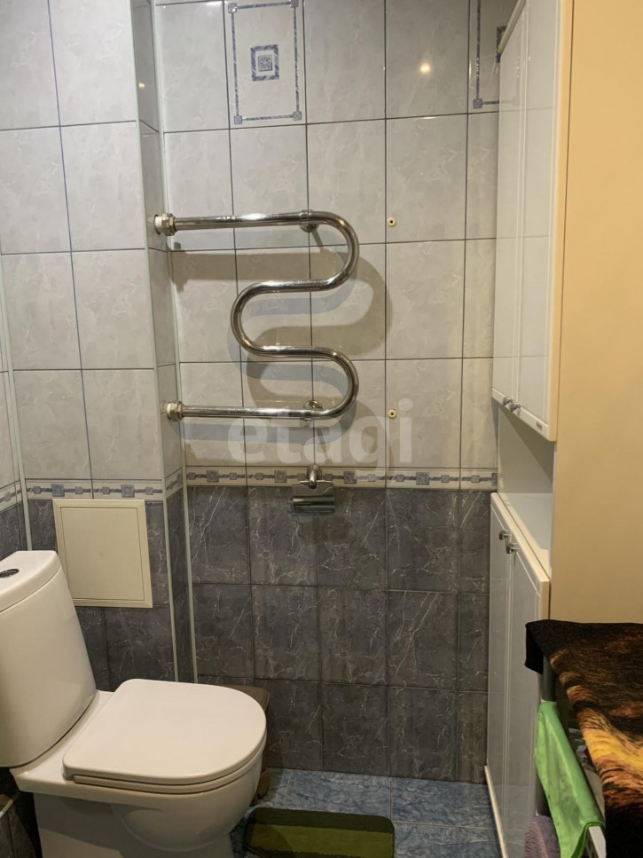 2-комн квартира Новоселов, 12/5