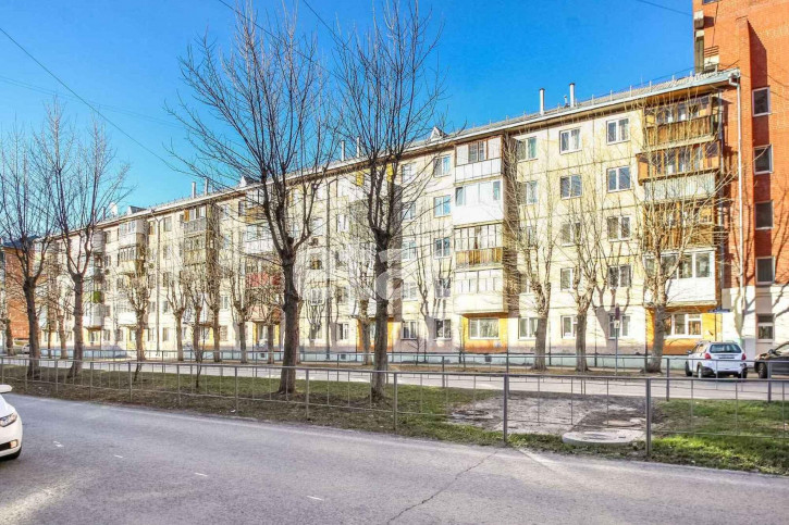 3-комн квартира Пермякова, 22