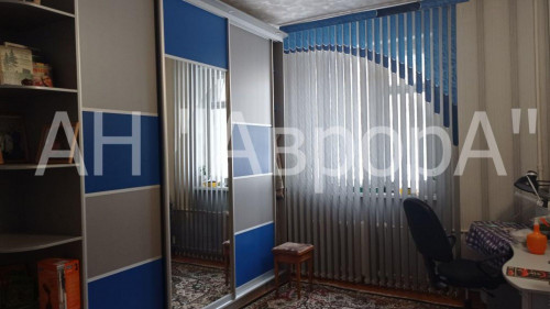 Продажа 2-комн квартиры Чаадаева ул, 10