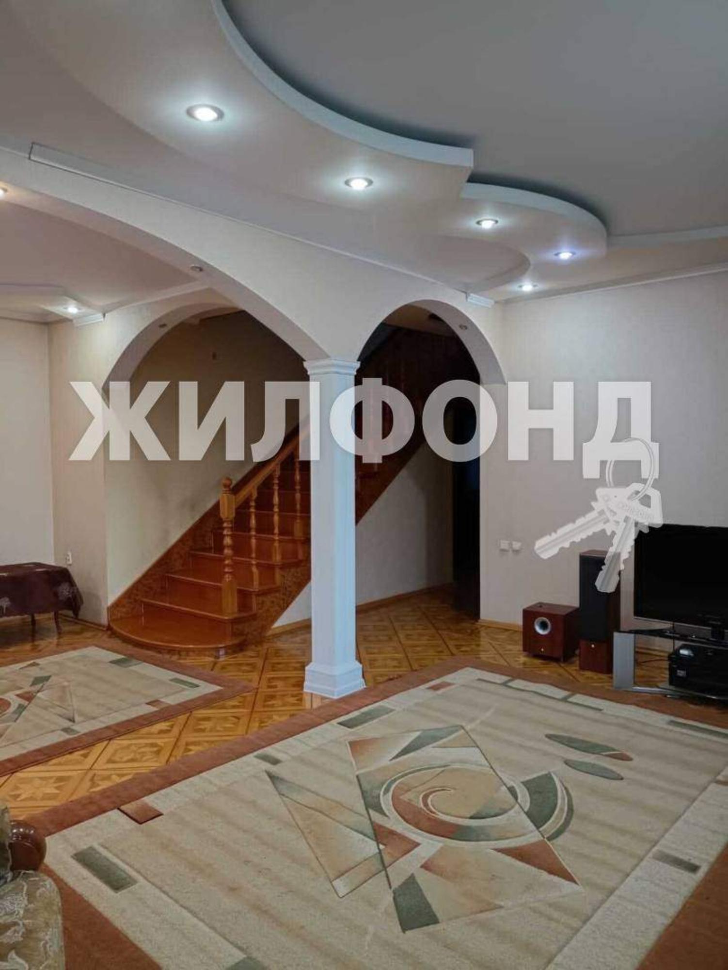 Купить дачу, дом, коттедж за 15 000 000 рублей на Зеленокумский переулок