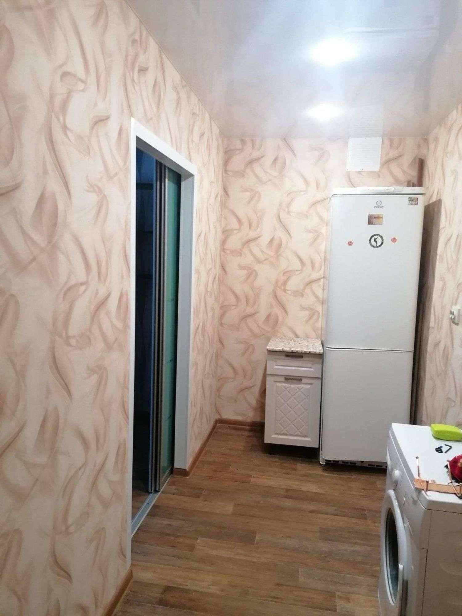 Сдать комнату за 10 000 рублей на Гвардейская улица, 17