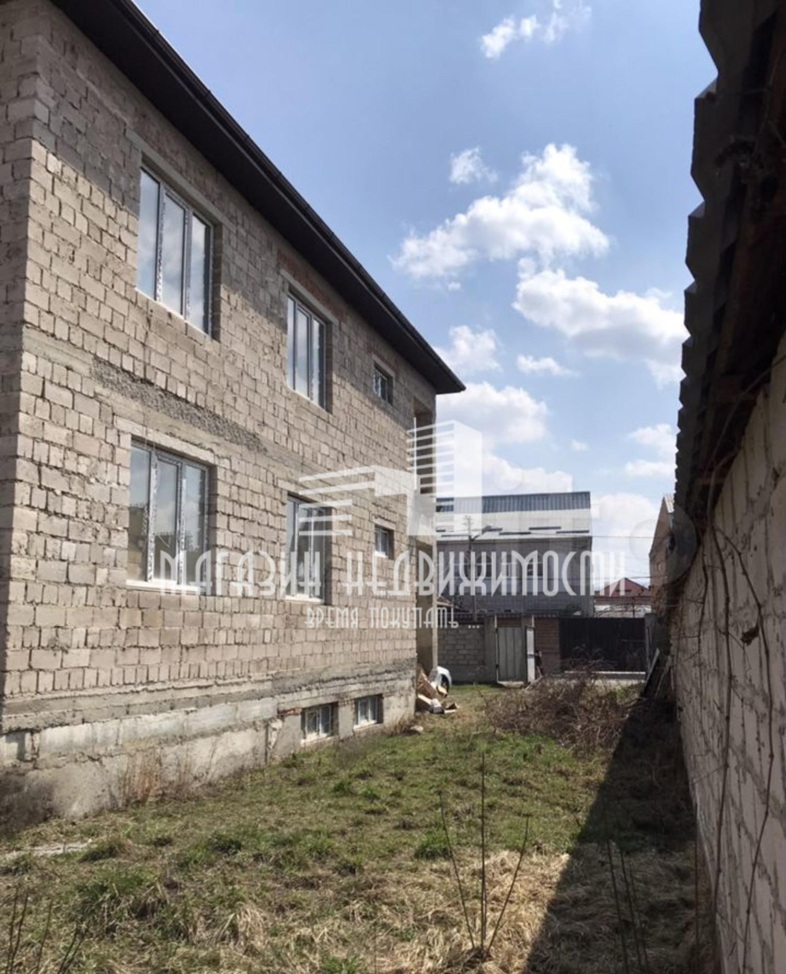 Купить дачу, дом, коттедж за 15 000 000 рублей на Макаренко улица