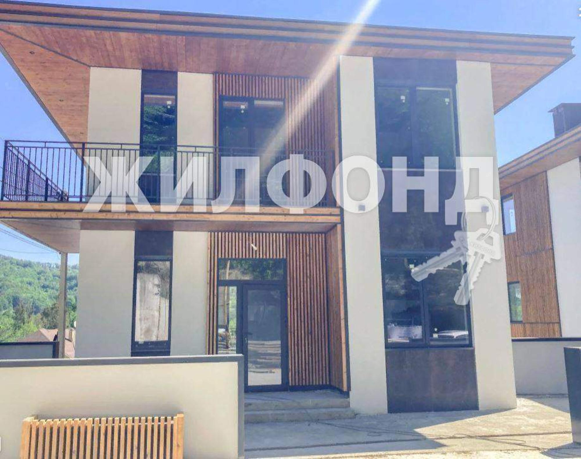 Купить дачу, дом, коттедж за 48 000 000 рублей на Петрозаводская улица