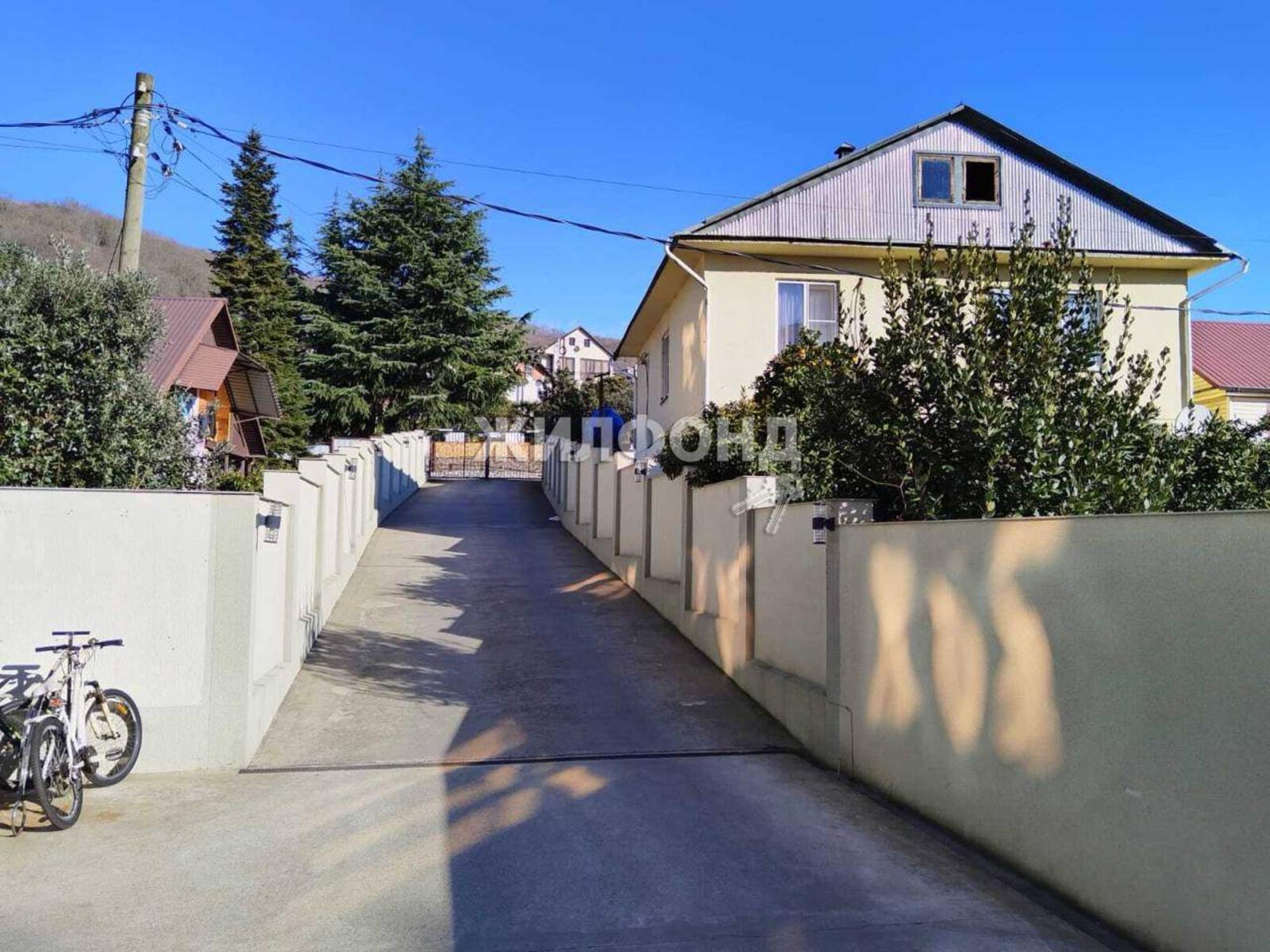 Купить квартиру за 16 000 000 рублей на Урожайная улица, д.29а