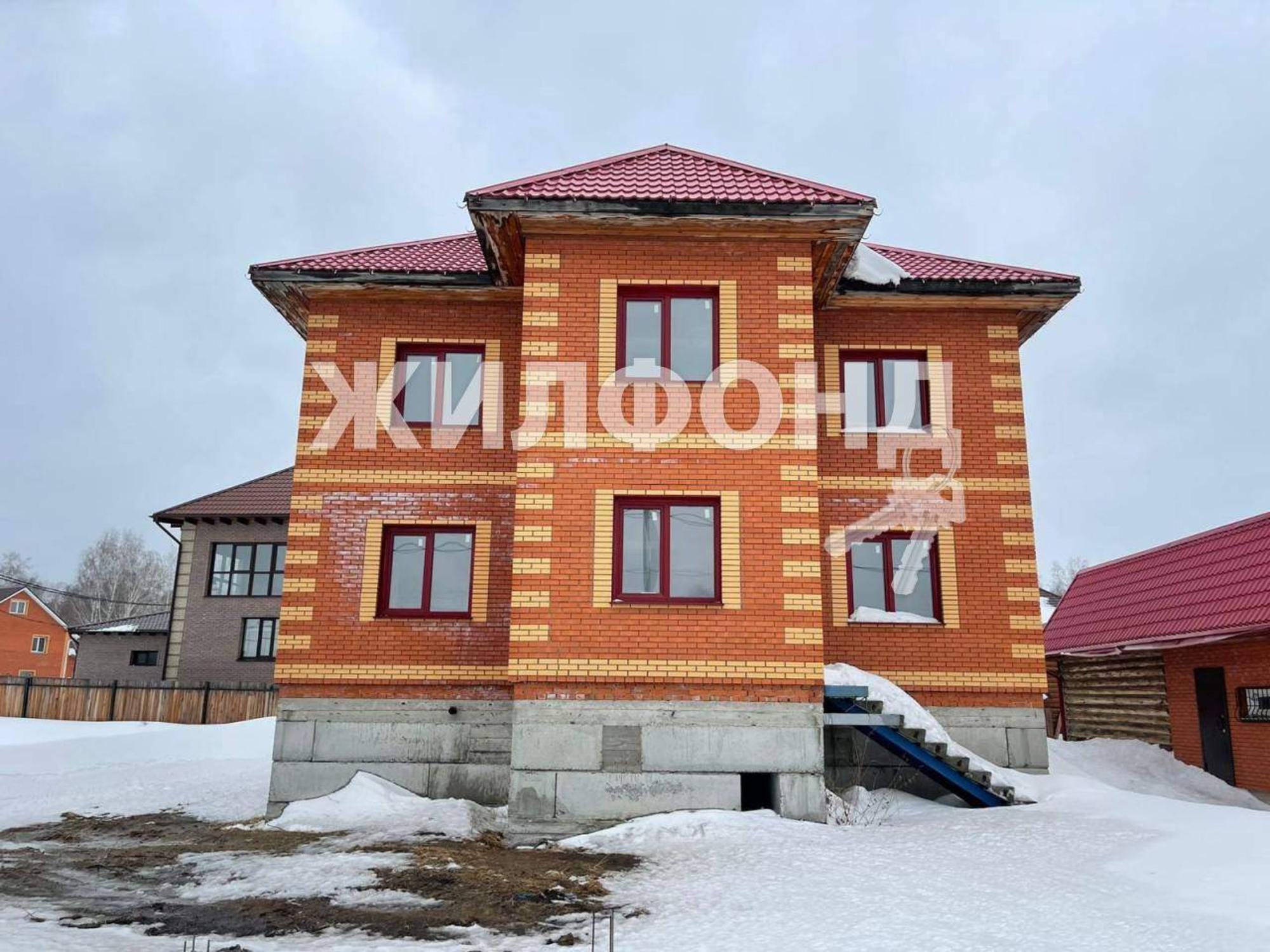 Купить дачу, дом, коттедж за 12 000 000 рублей на Полякова улица