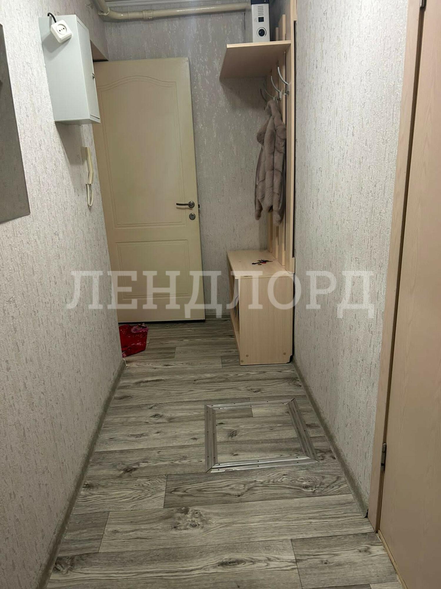 Сдать квартиру за 25 000 рублей на Рабочая площадь, 8