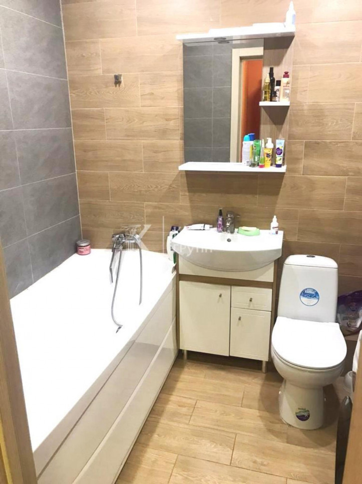Квартира улица Тимофея Чаркова, 81к1