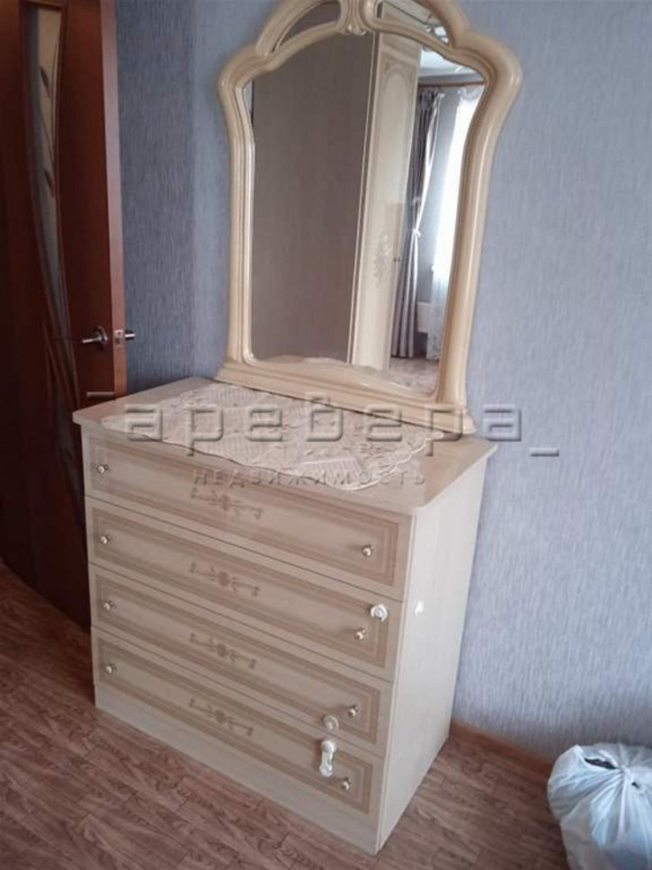 2-комн квартира 78 Добровольческой Бригады, 19