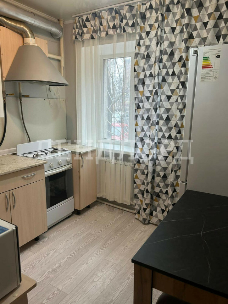 1-комн квартира Рабочая площадь, 8