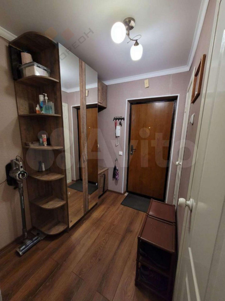 1-комн квартира Буковая ул, 6