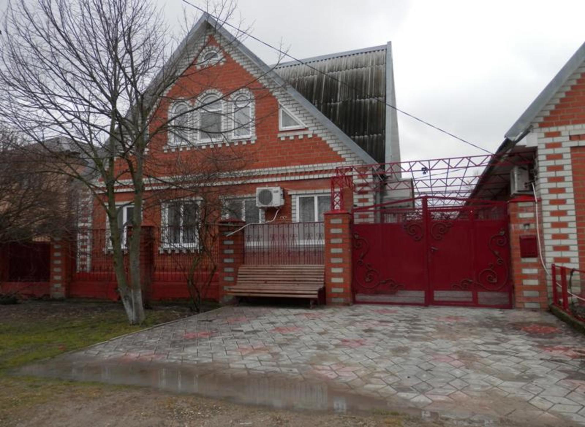 Купить дачу, дом, коттедж за 14 000 000 рублей на станица Гостагаевская