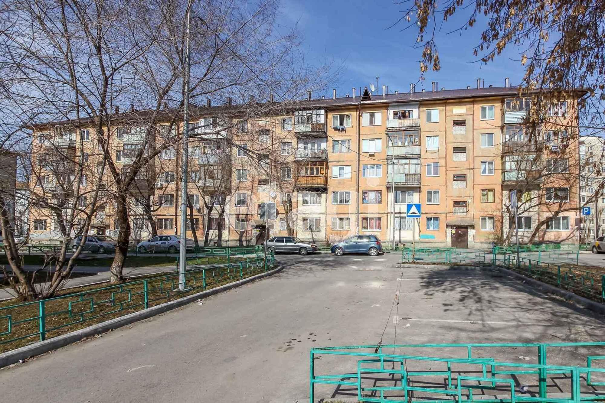 Купить квартиру за 2 350 000 рублей на Энергетиков, 60а
