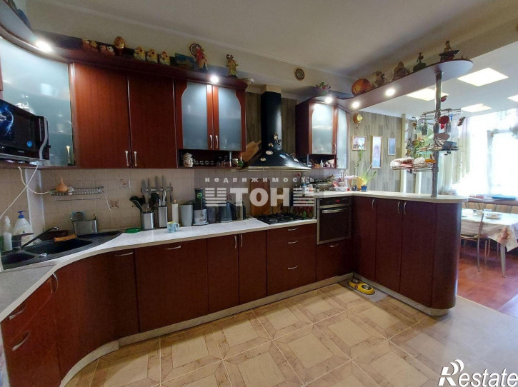 3-комн квартира ул. Одесская, д. 5а