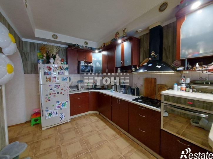 3-комн квартира ул. Одесская, д. 5а
