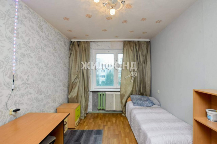 5-комн квартира 16А микрорайон, д.54