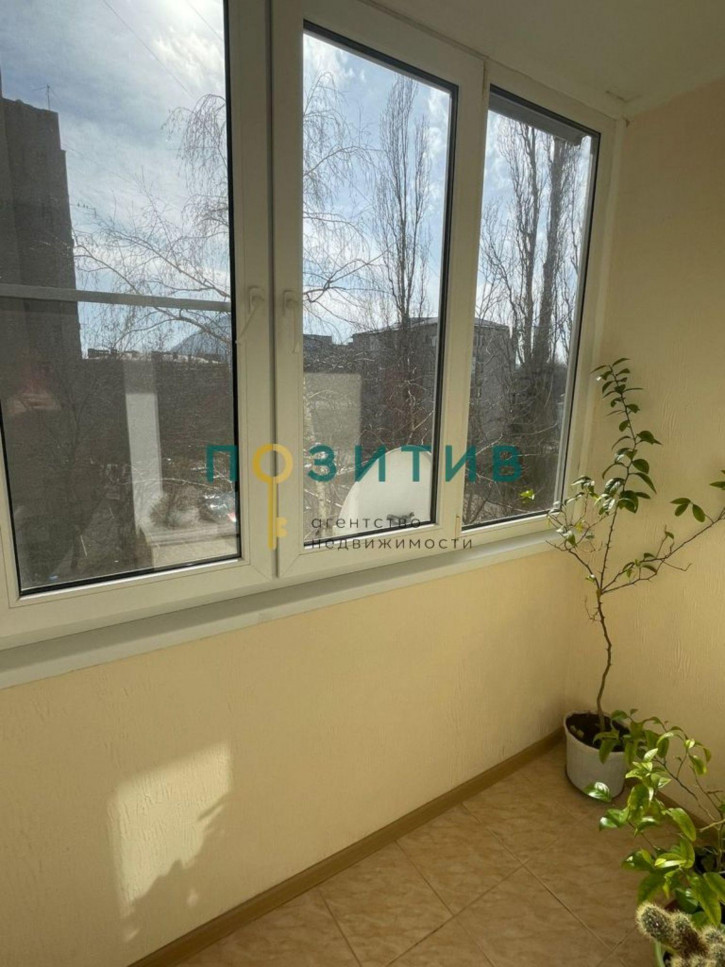 3-комн квартира Интернациональная ул, 43