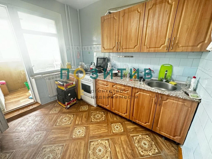 3-комн квартира Пирогова ул, 12/14