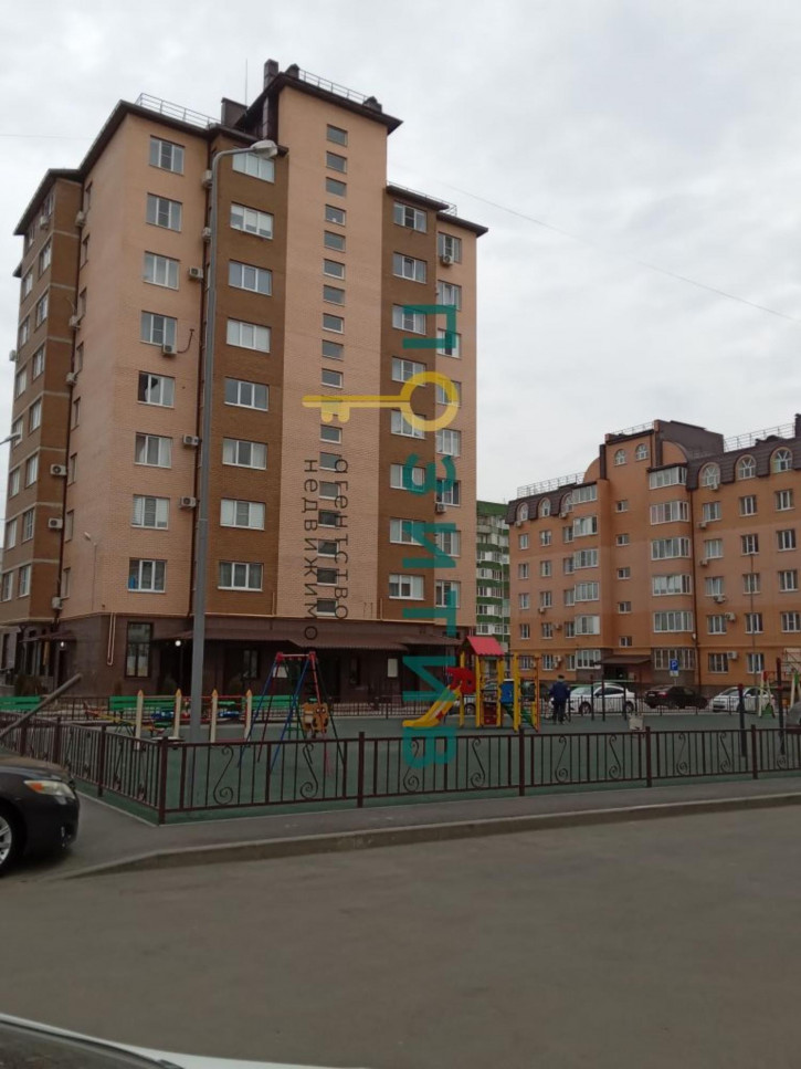 2-комн квартира Новоселов ул