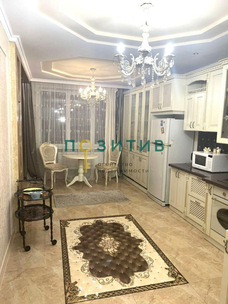 2-комн квартира Орджоникидзе ул, 88/2