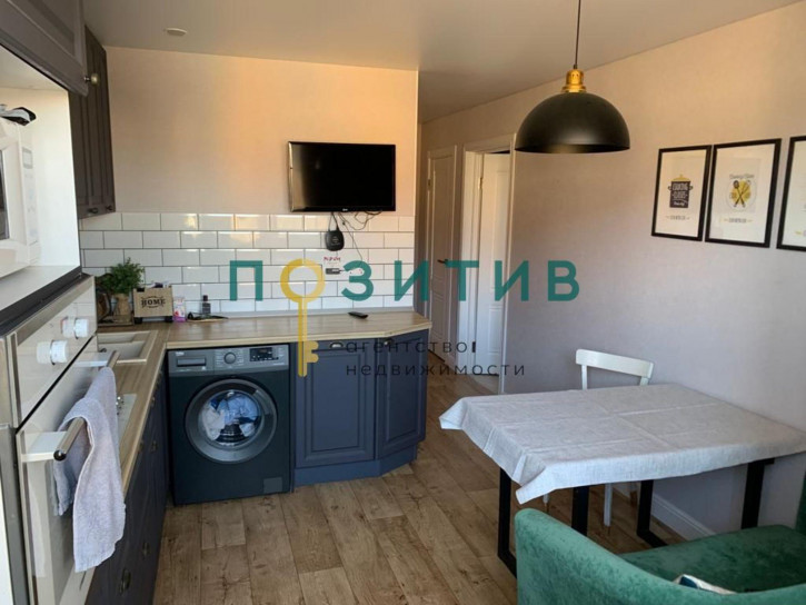 3-комн квартира Малиновского пер, 1А подъезд 1