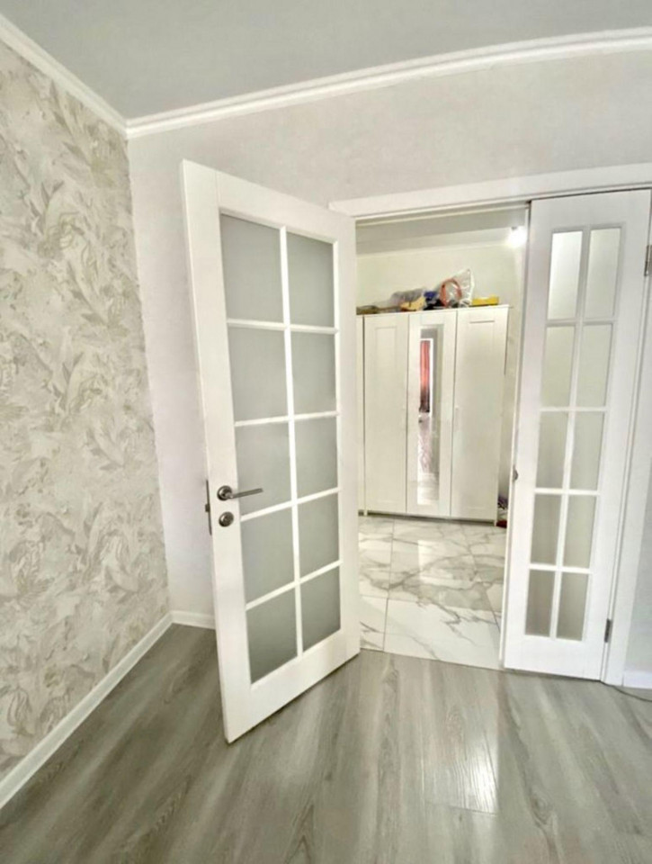 2-комн квартира Оранжерейная ул, 17