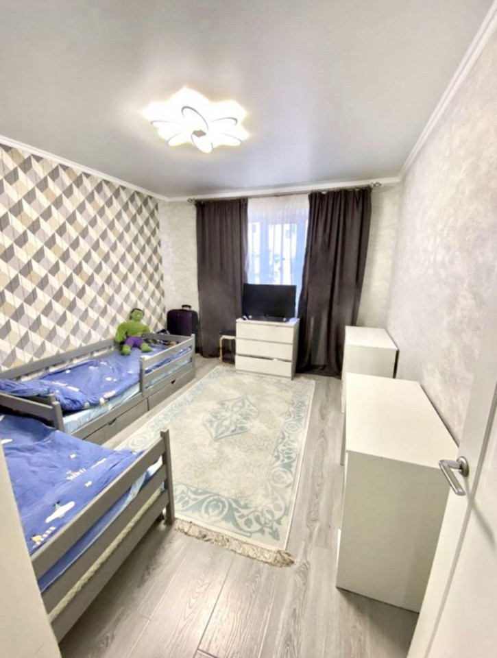 2-комн квартира Оранжерейная ул, 17