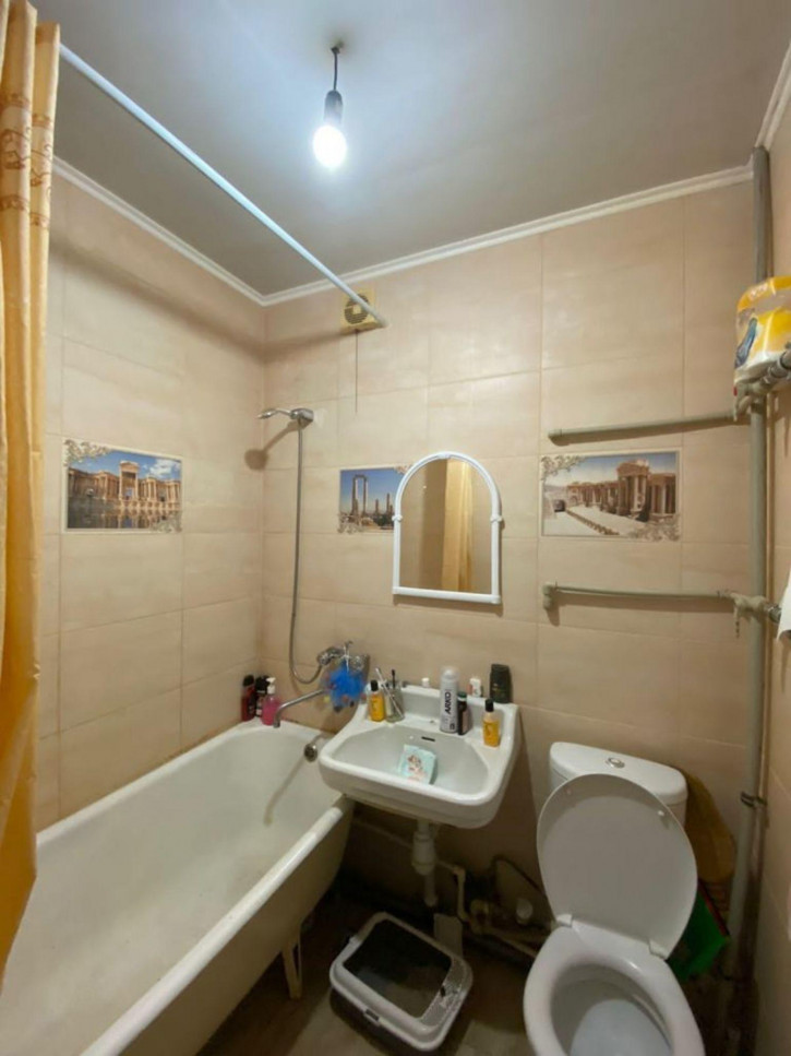 2-комн квартира Орджоникидзе ул, 7