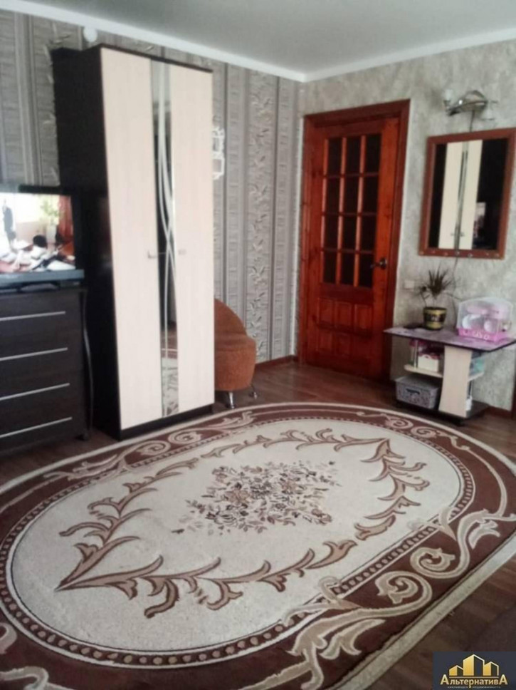 2-комн квартира Октябрьская ул.