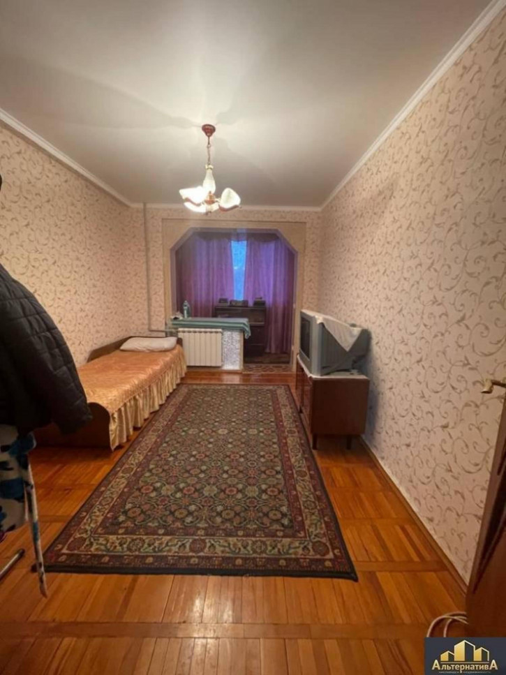 3-комн квартира Пятигорская ул.