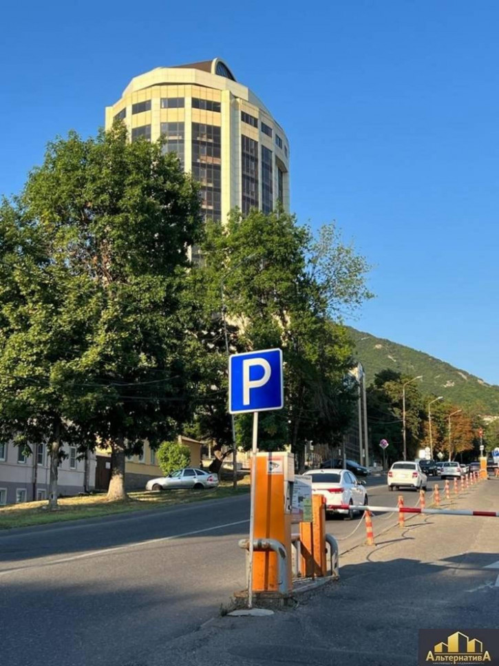 Помещение свободного назначения Пастухова ул.