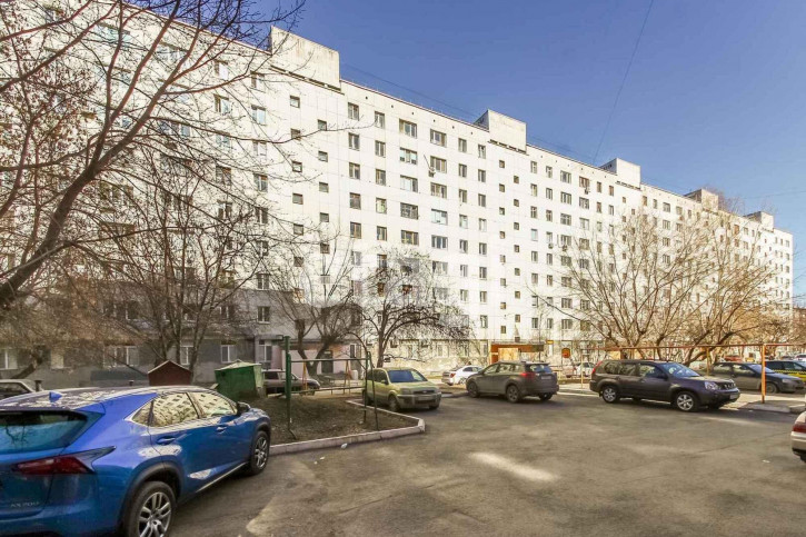 2-комн квартира 50 лет Октября, 70