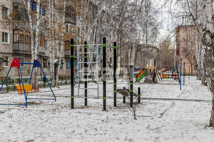 3-комн квартира Белинского, 20