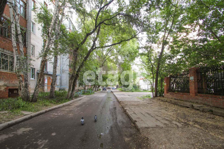 3-комн квартира Белинского, 20