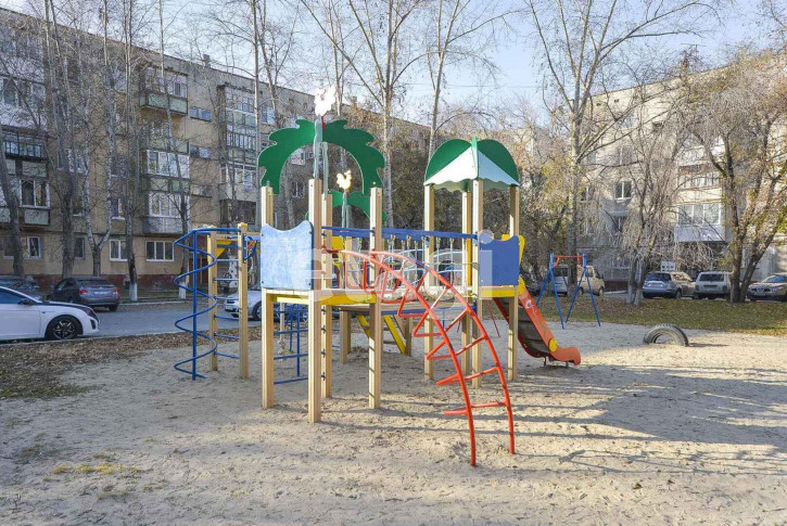 3-комн квартира Таврическая, 10