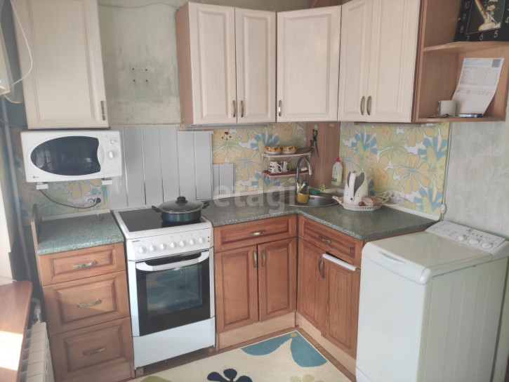 1-комн квартира Таймырская, 70