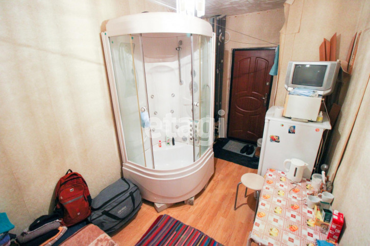 Комната Ленинградская, 1б