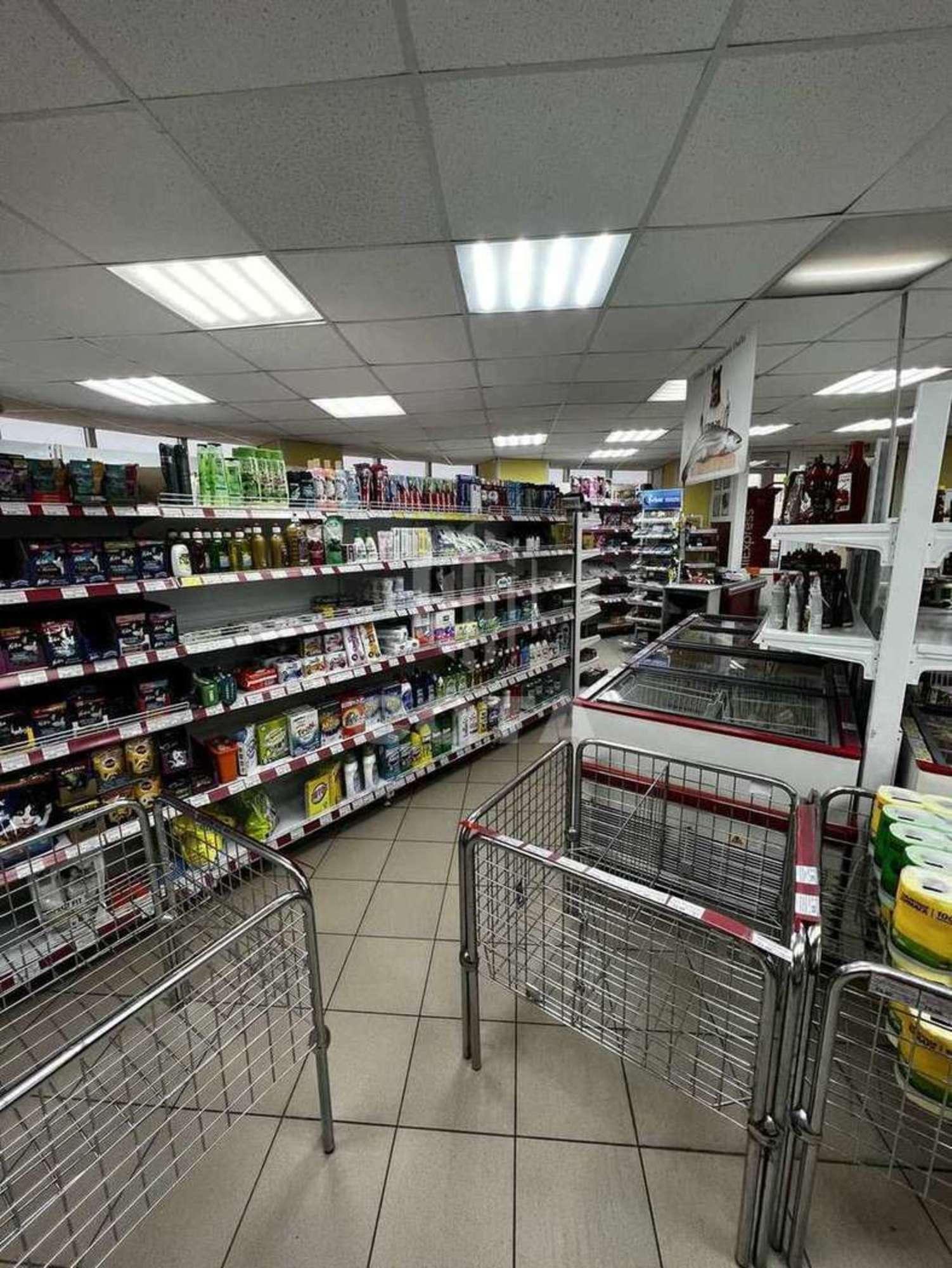 Сдать торговое помещение за 235 000 рублей на Ольховый переулок, 2А